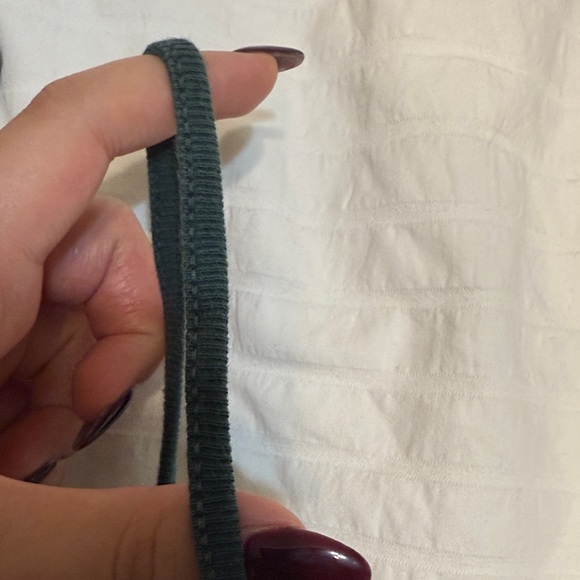 Brandy Melville Forest Green Tank - Picture 4 of 4